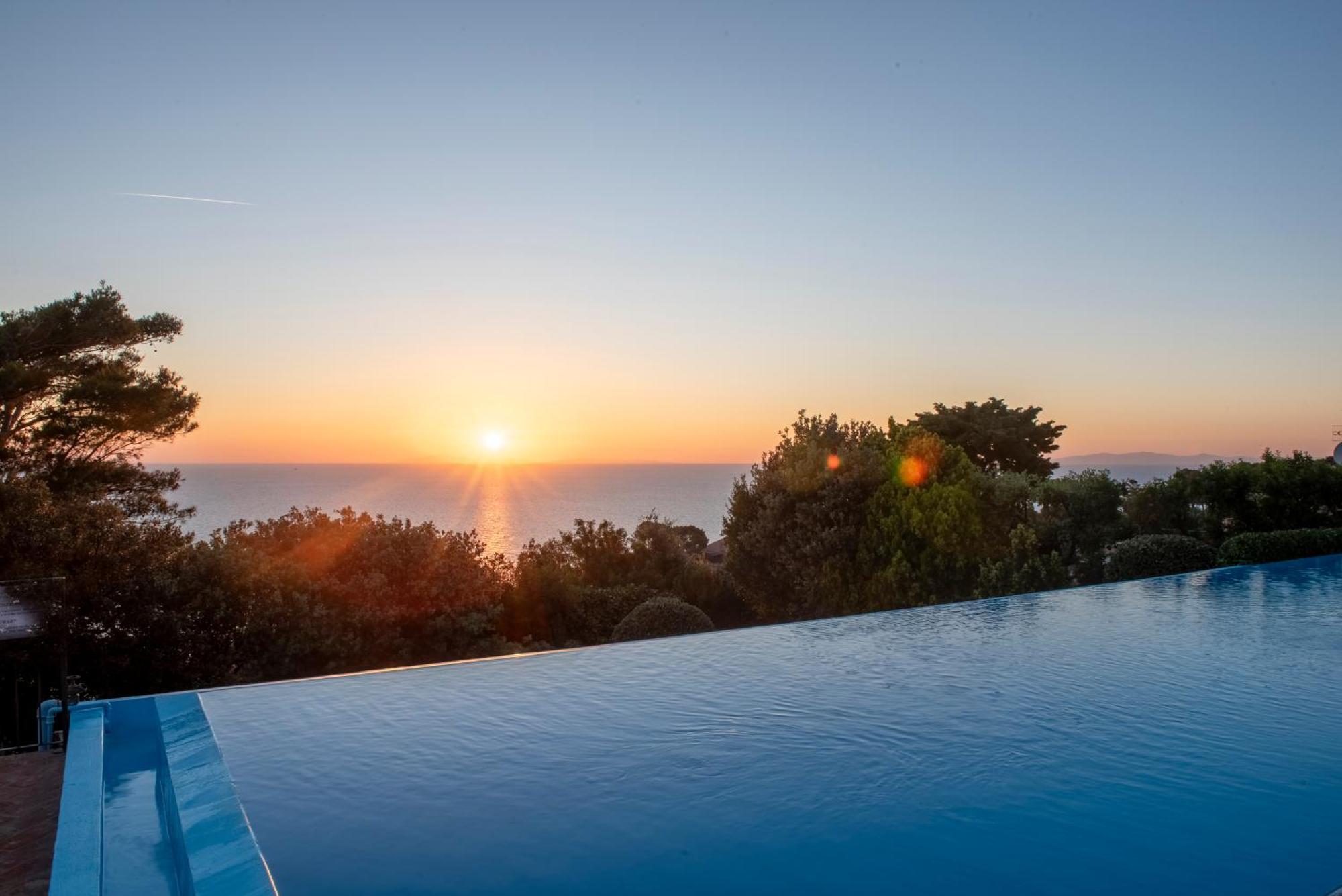 Boutique Hotel Torre Di Cala Piccola Porto Santo Stefano  Dış mekan fotoğraf